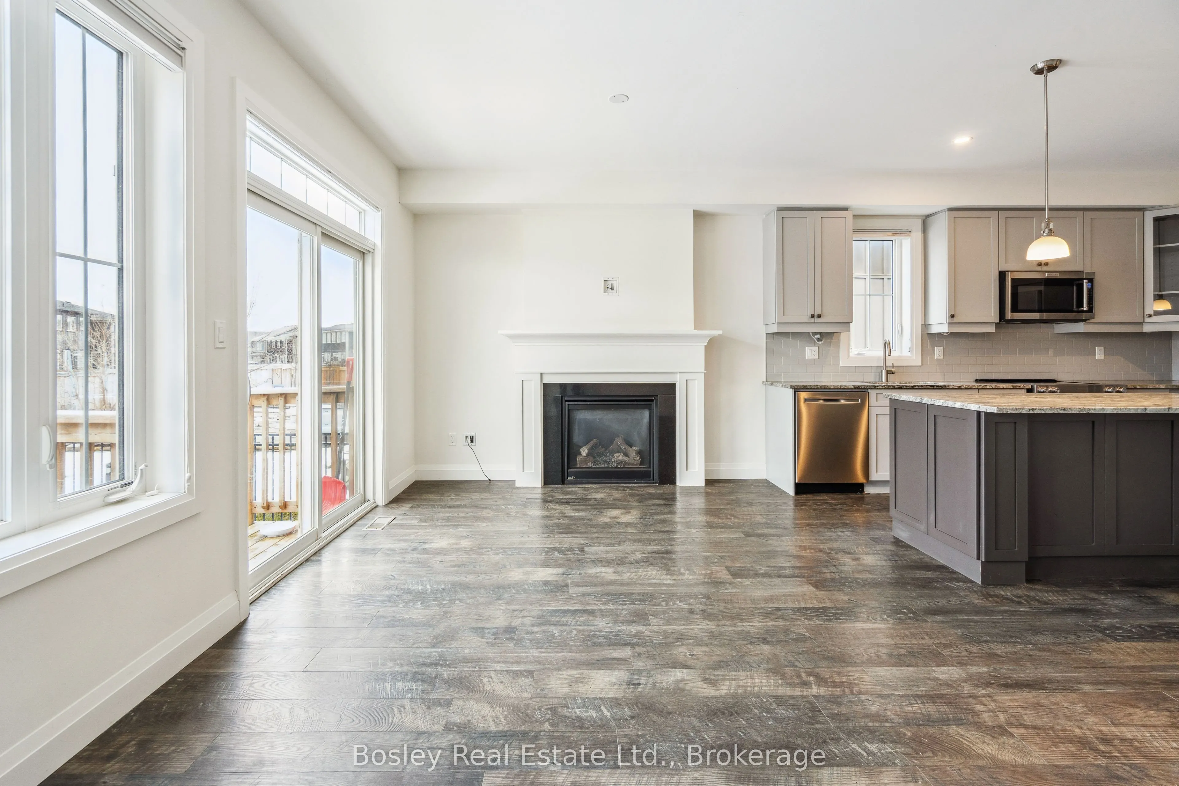 213 YELLOW BIRCH Crescent
