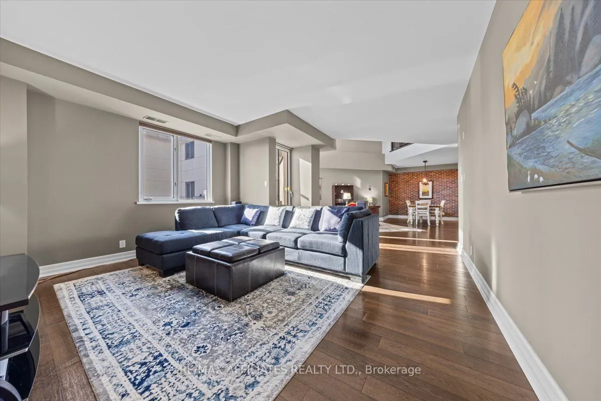 320 Mcleod Street, ##PH804
