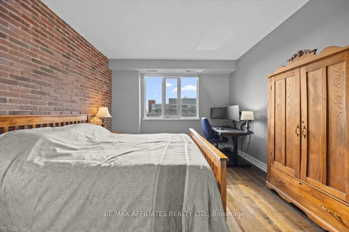 320 Mcleod Street, ##PH804
