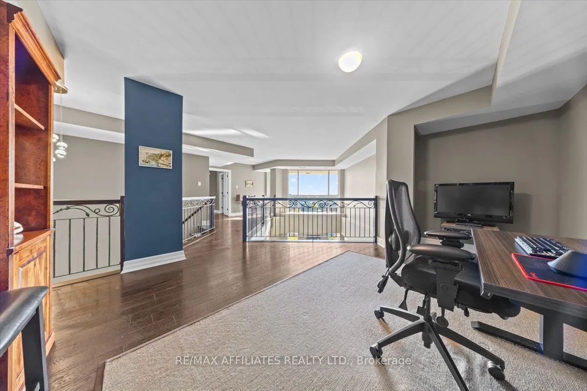320 Mcleod Street, ##PH804