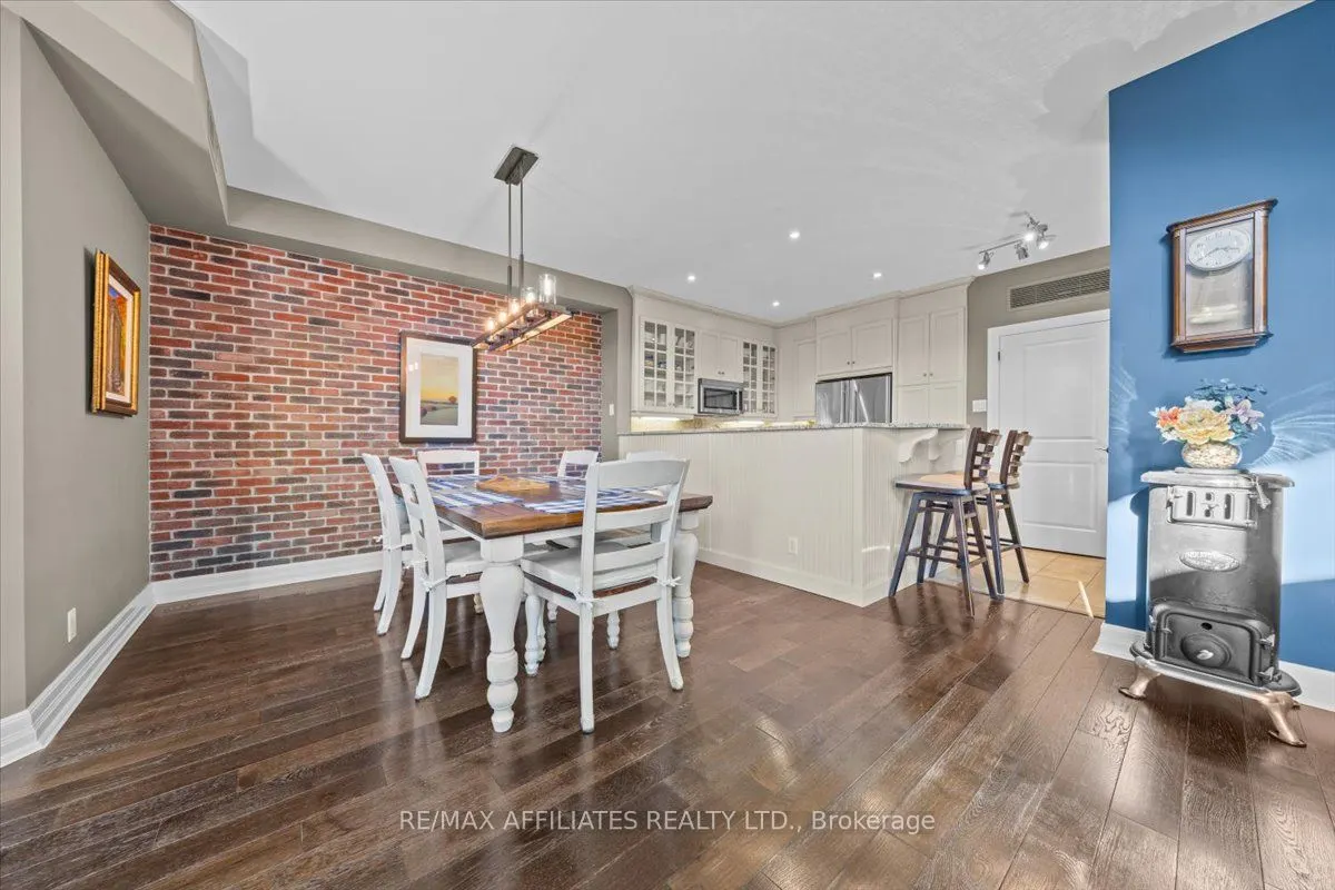 320 Mcleod Street, ##PH804