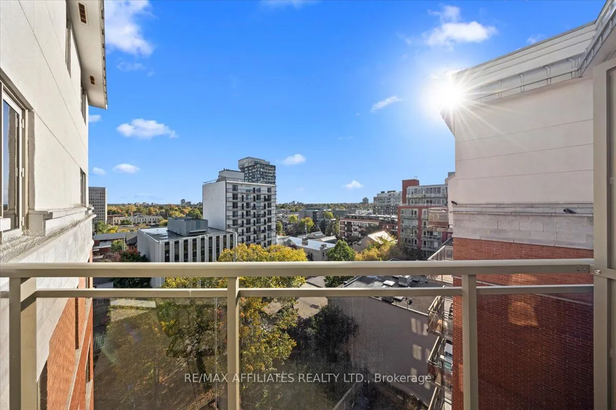 320 Mcleod Street, ##PH804