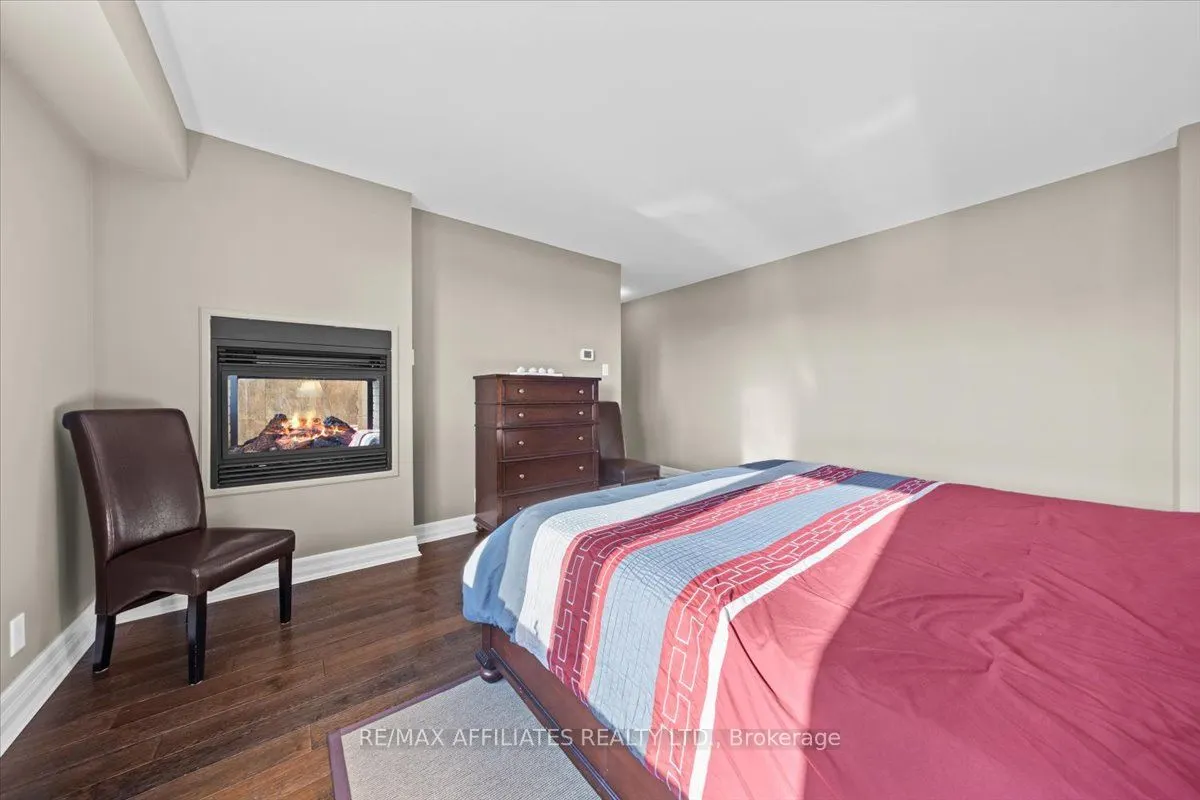 320 Mcleod Street, ##PH804