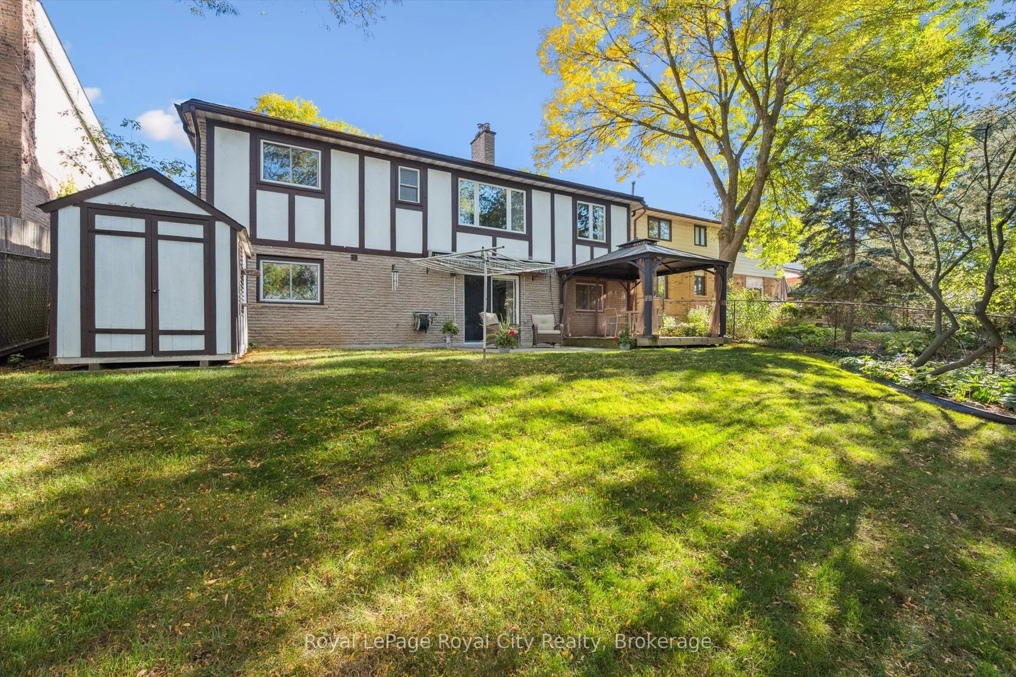 75 Shadybrook Crescent