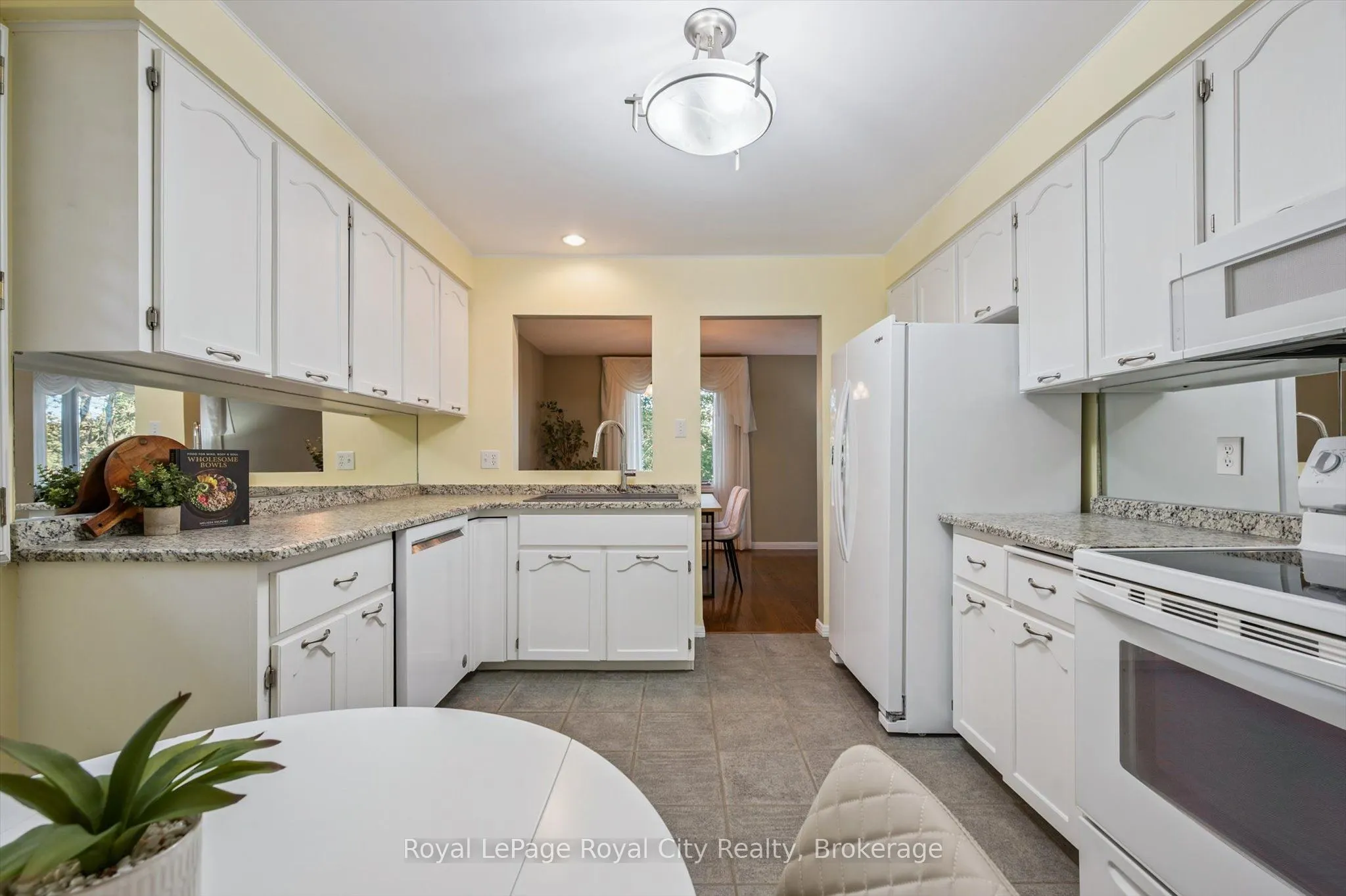 75 Shadybrook Crescent