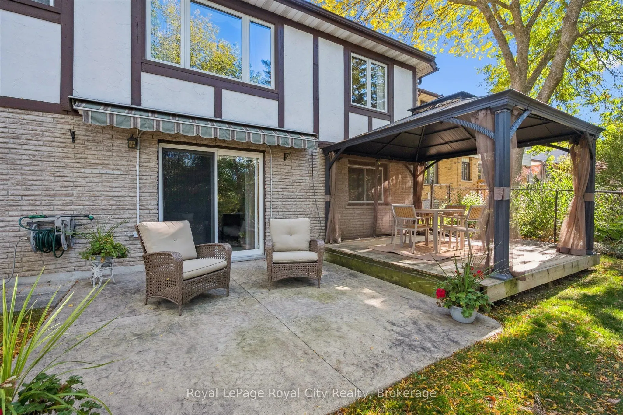 75 Shadybrook Crescent