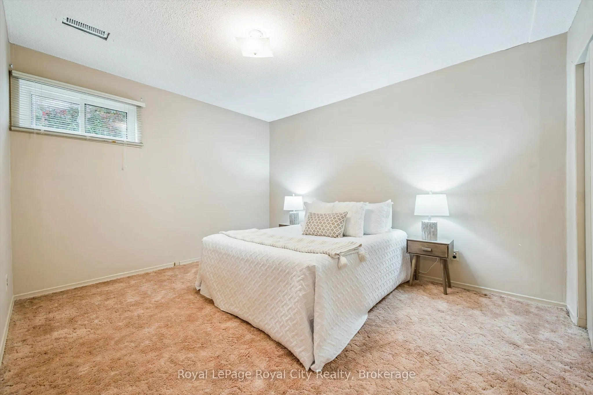 75 Shadybrook Crescent
