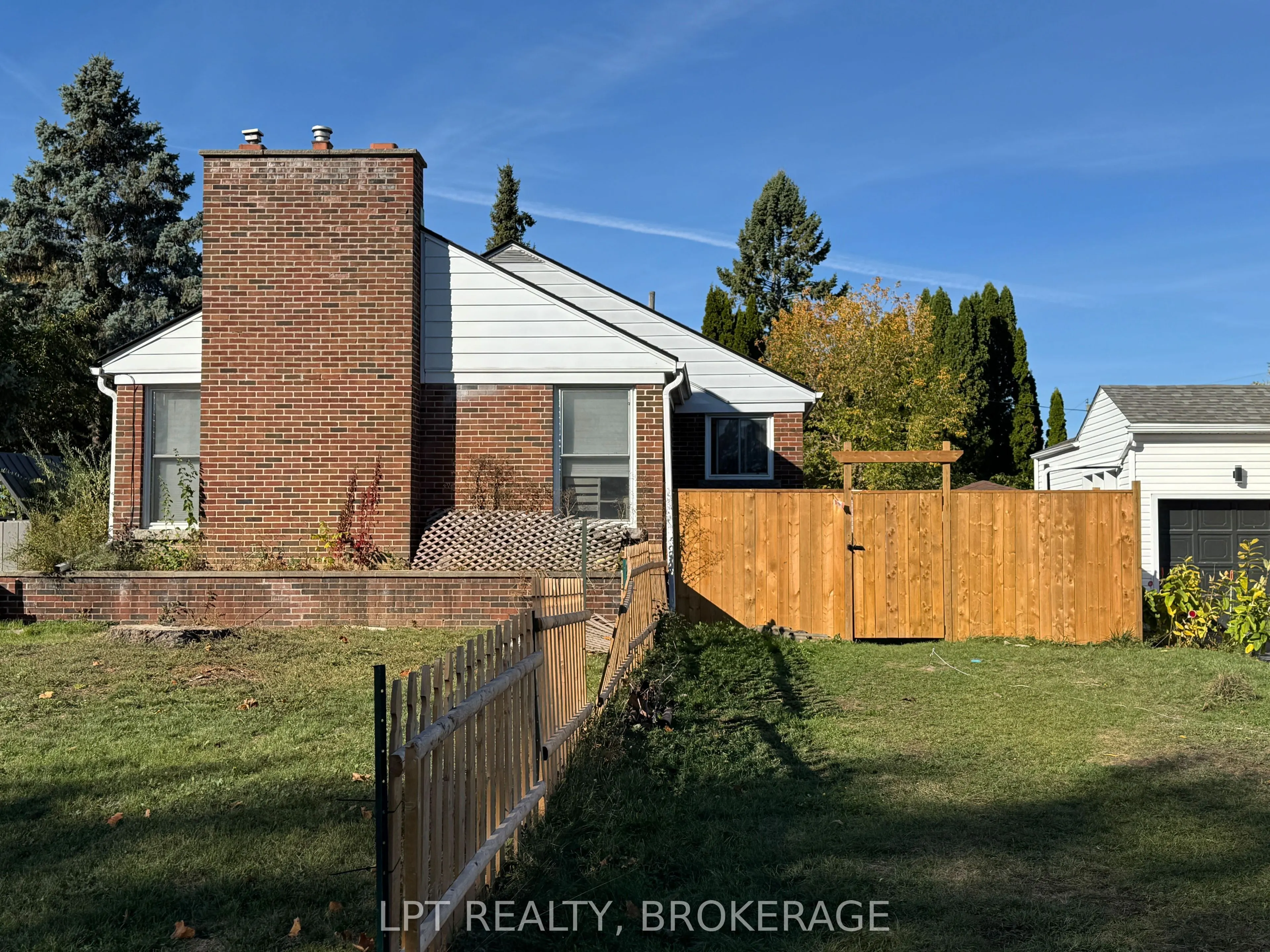 9 Elizabeth Avenue