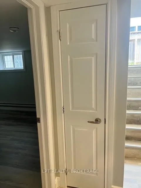 9 Elizabeth Avenue