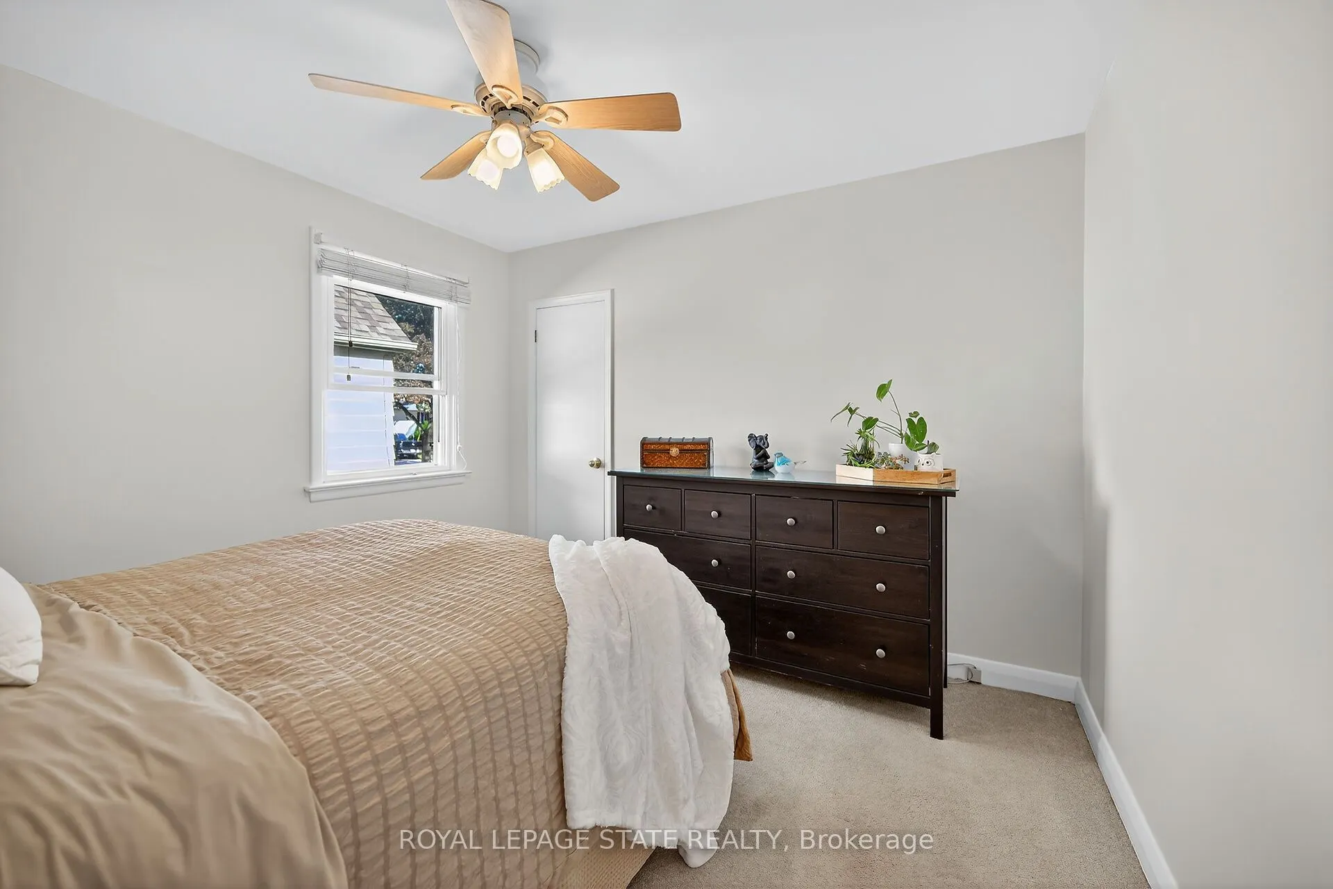 238 East 43rd Street