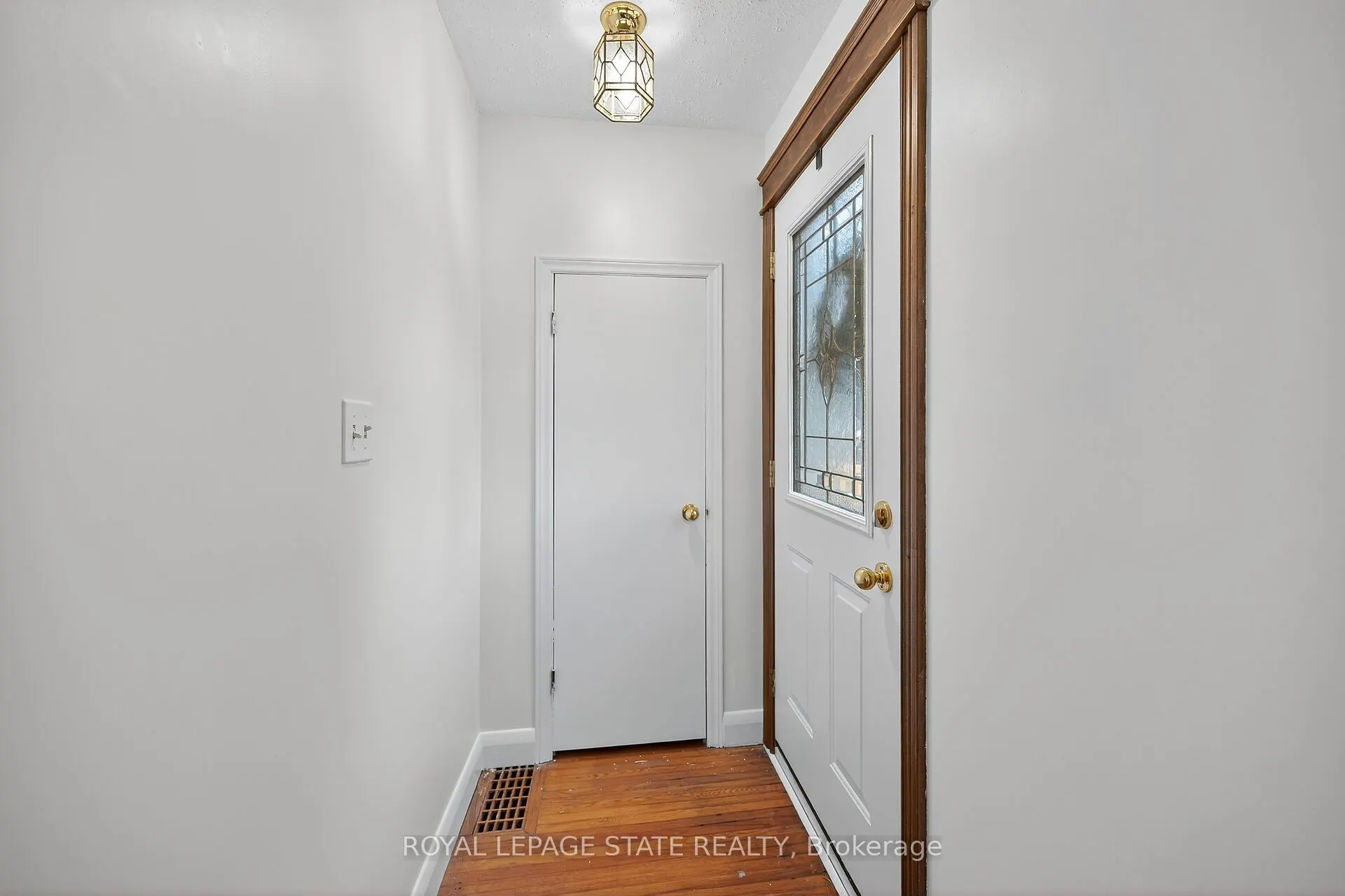 238 East 43rd Street
