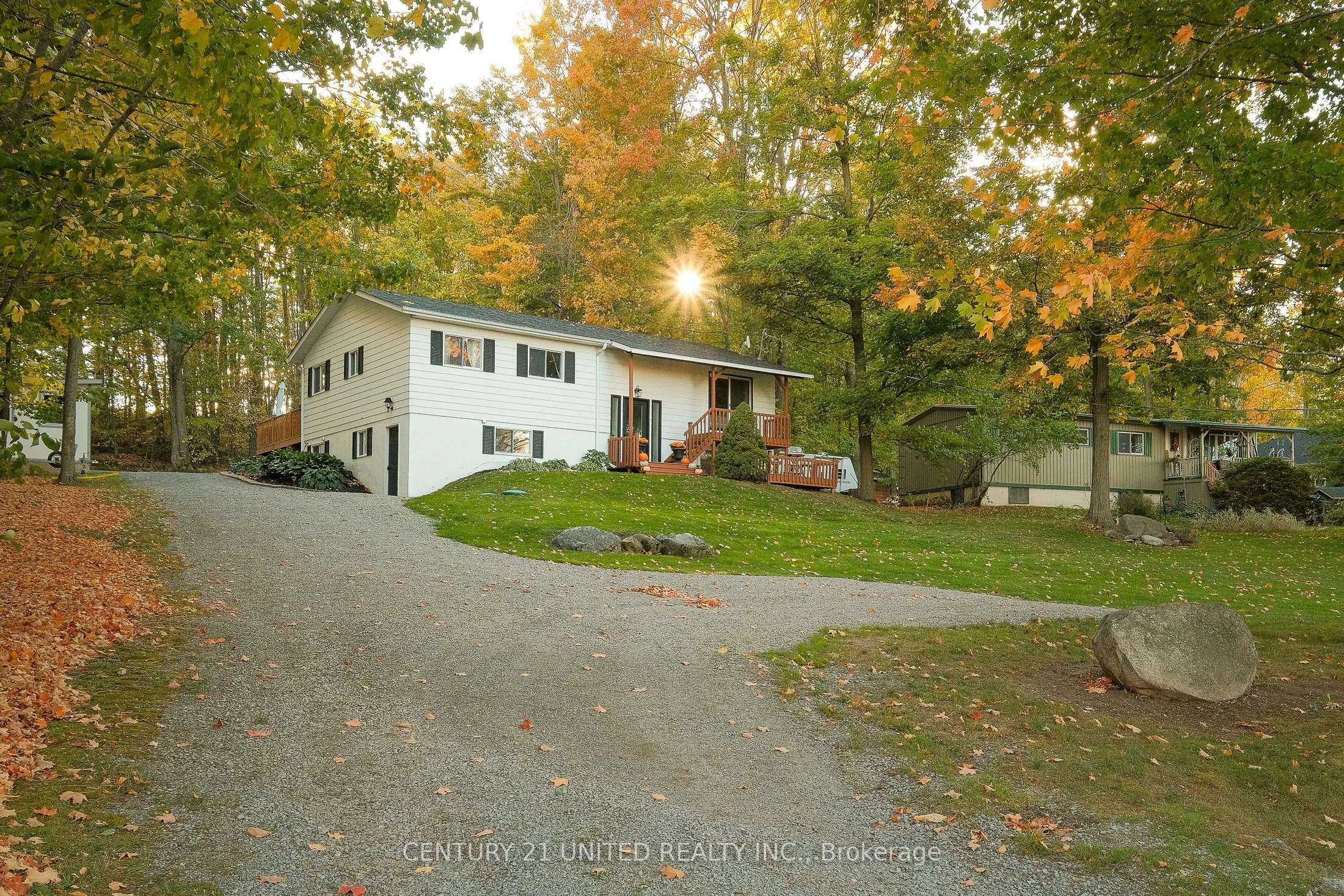 1274 Young's Cove Road