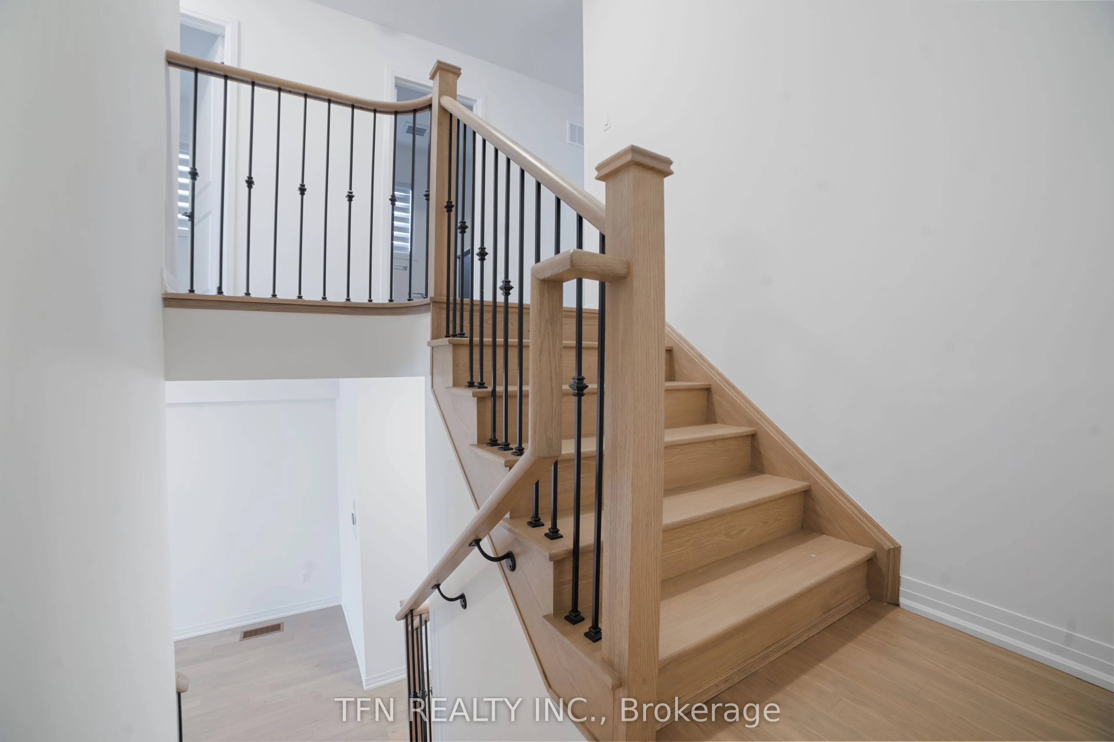 115 Velvet Way