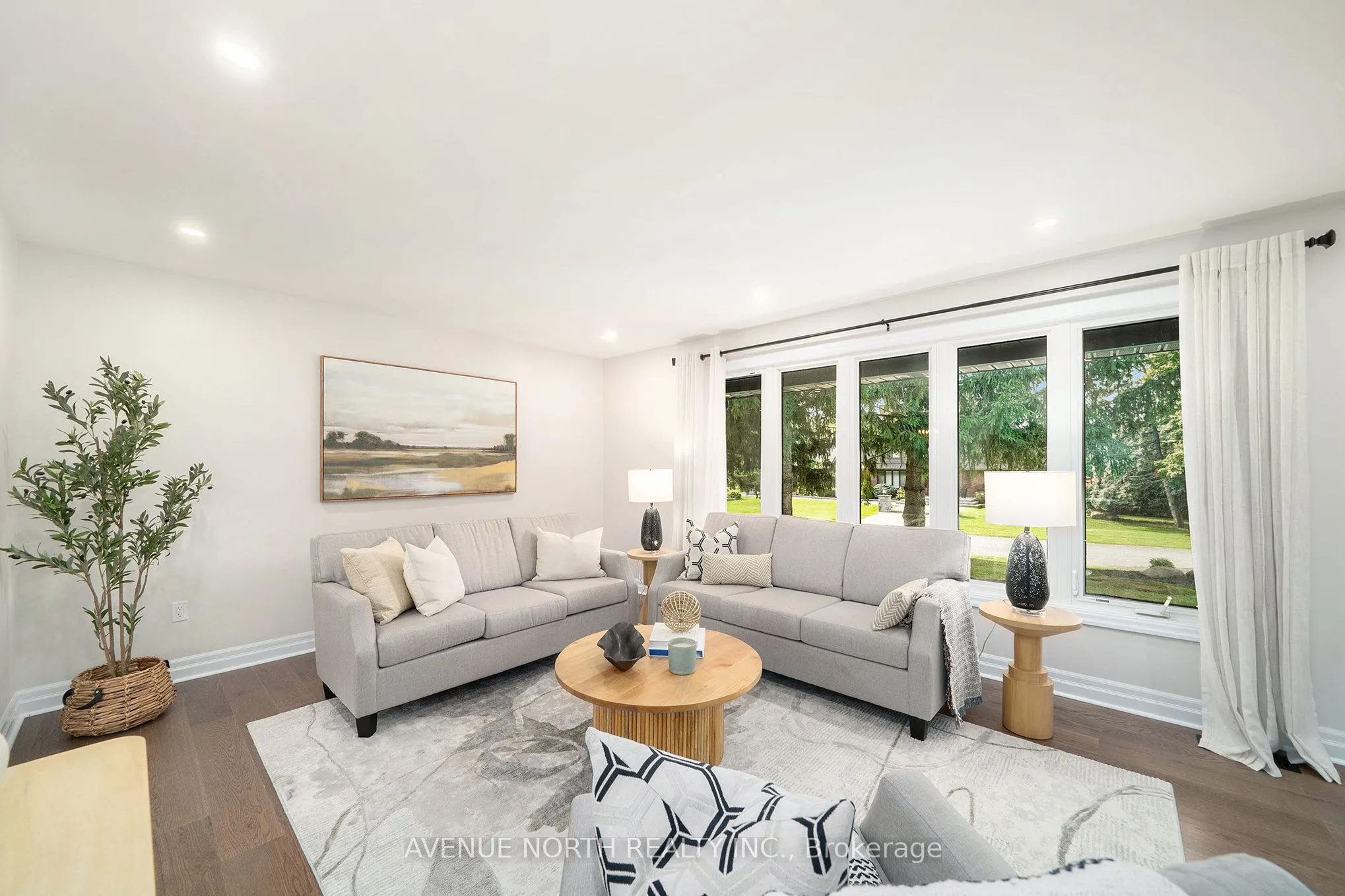 19 Newland Drive