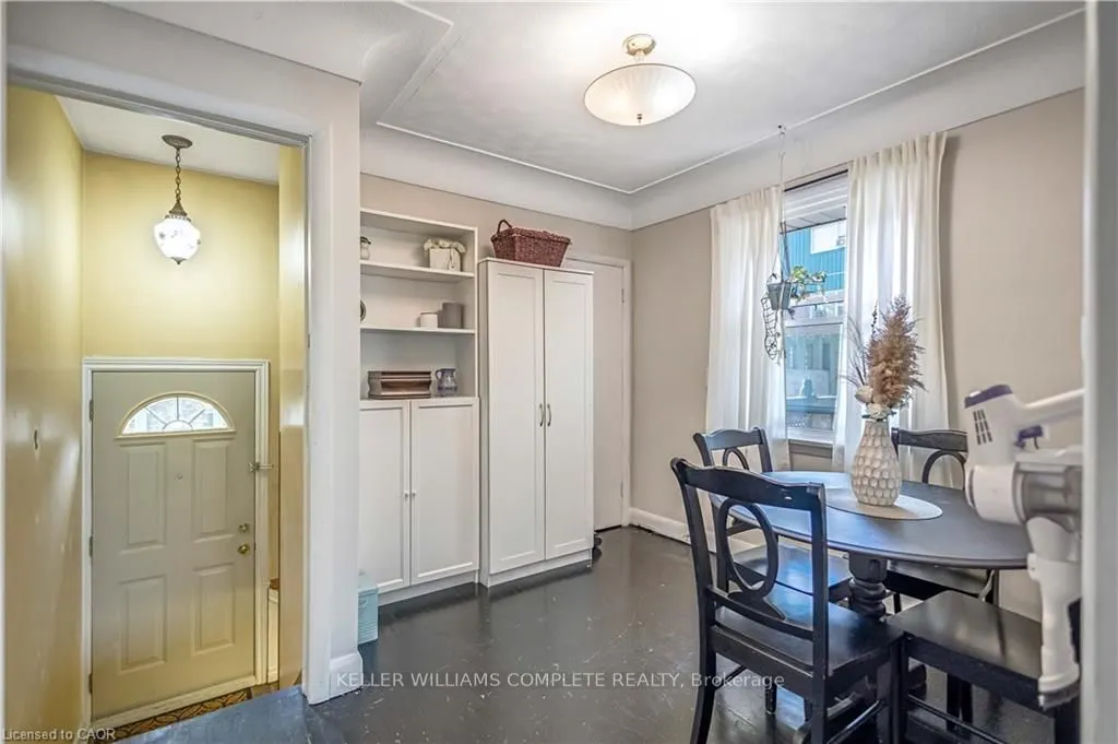 487 EAST 37TH Street