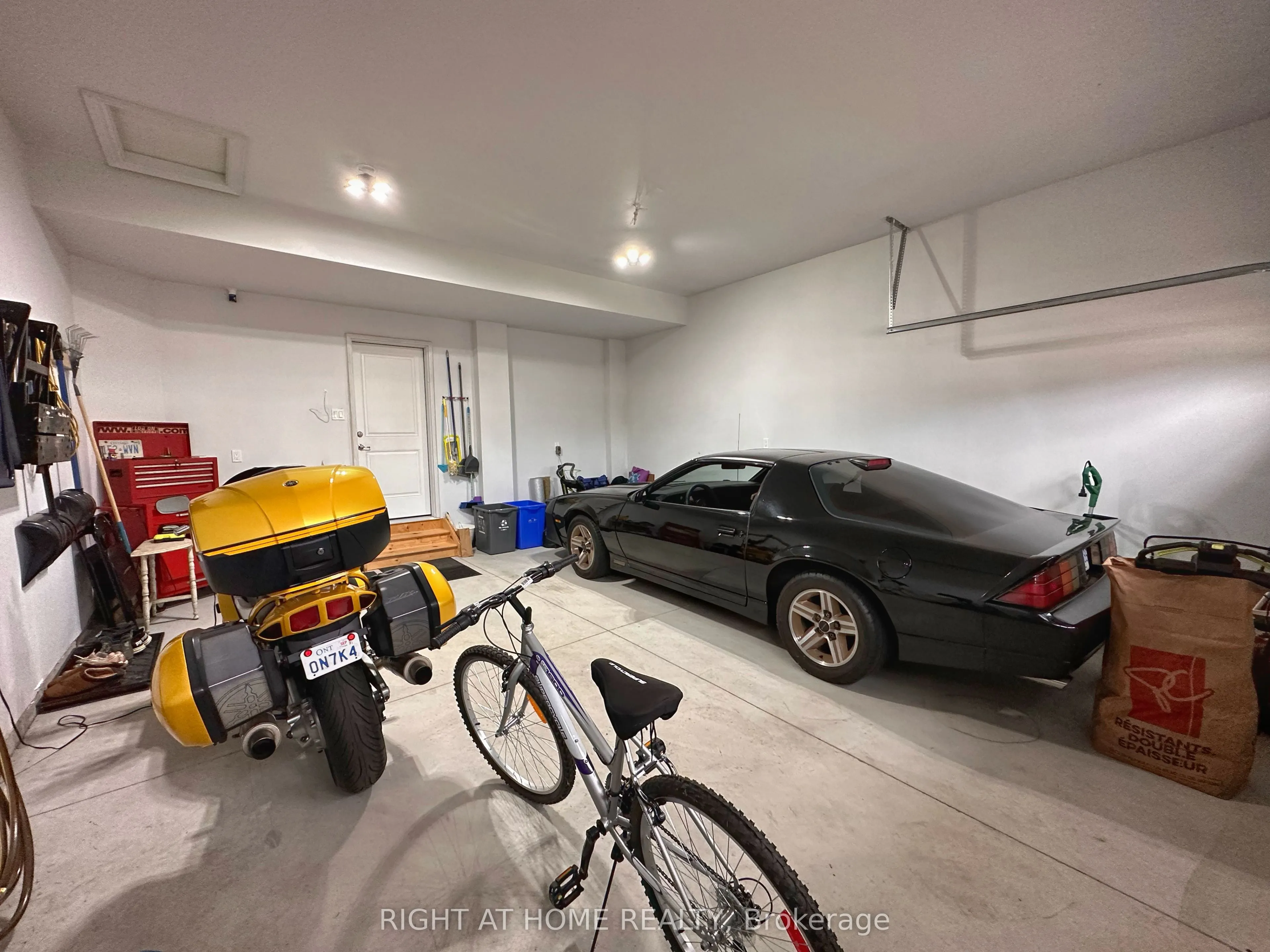 3628 Allen Trail