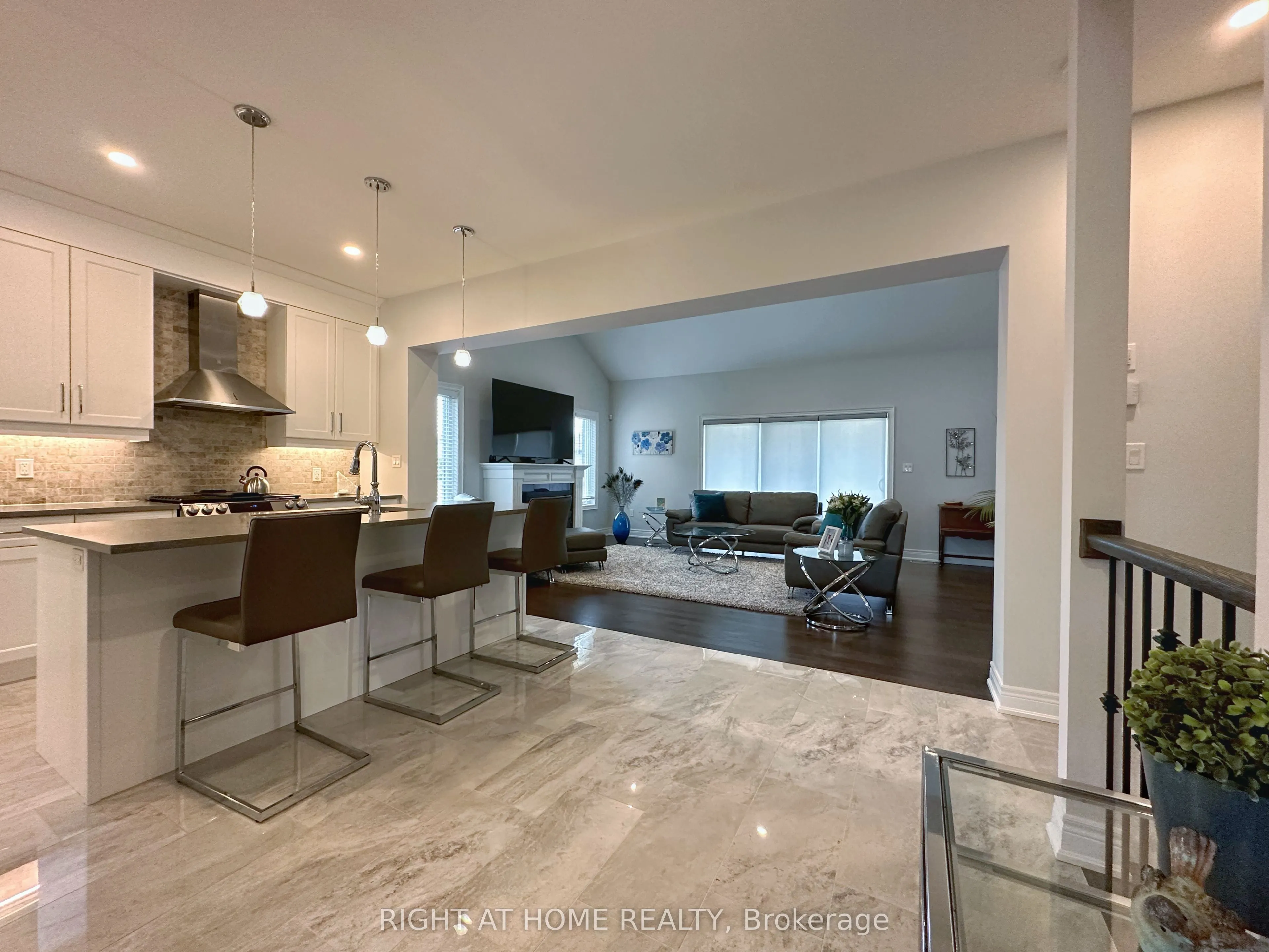 3628 Allen Trail