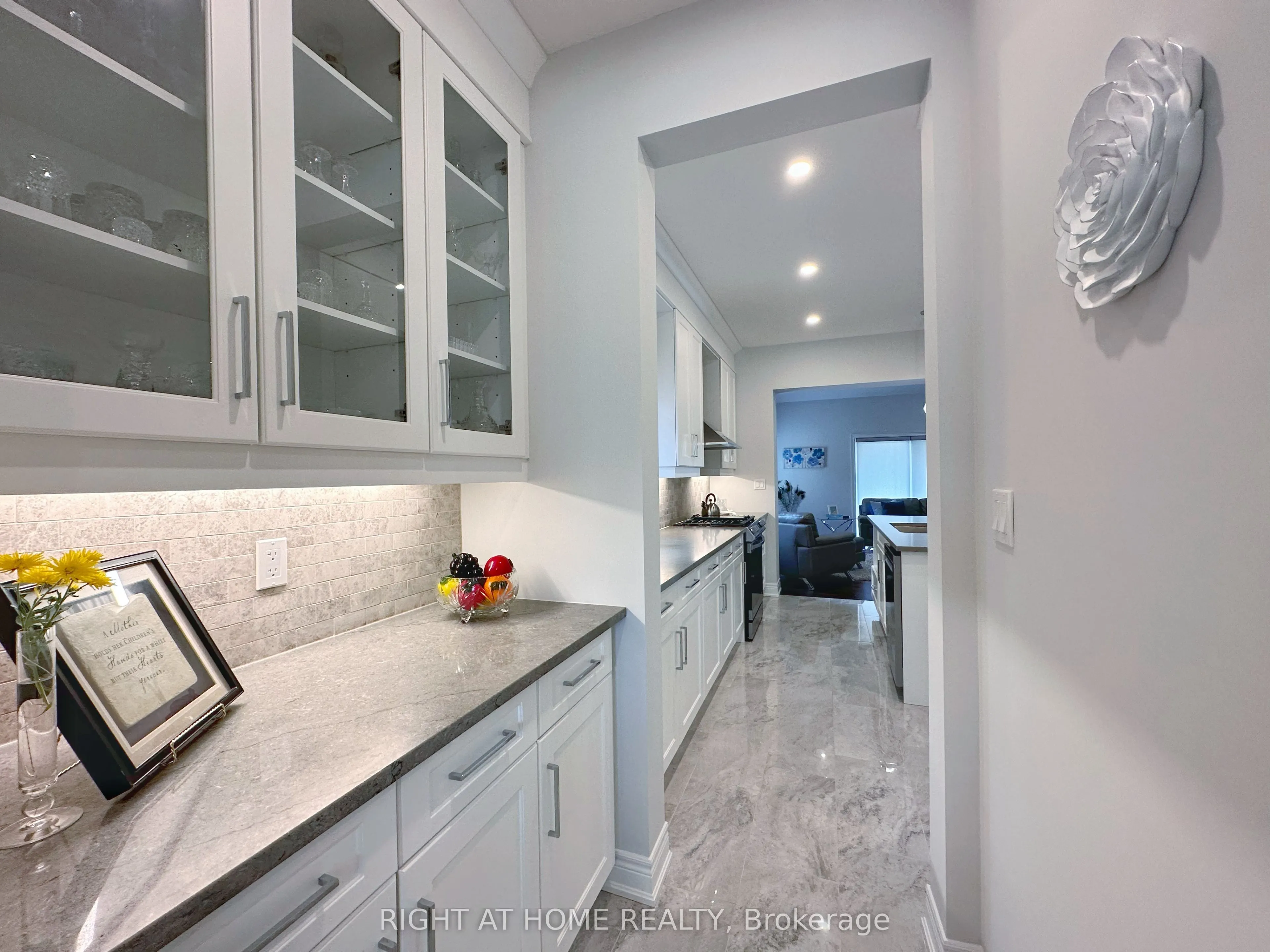 3628 Allen Trail