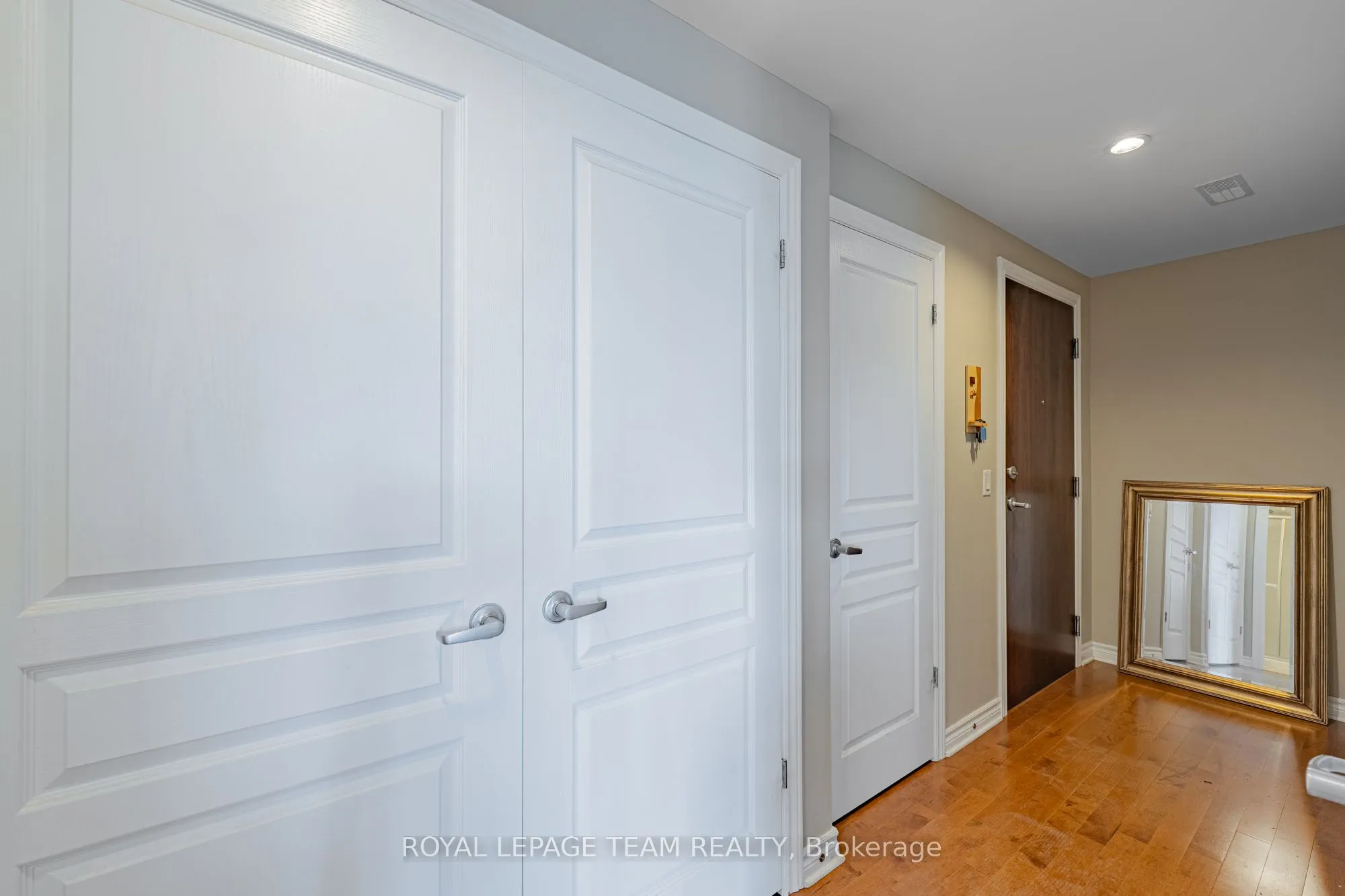 805 Beauparc Private, #304