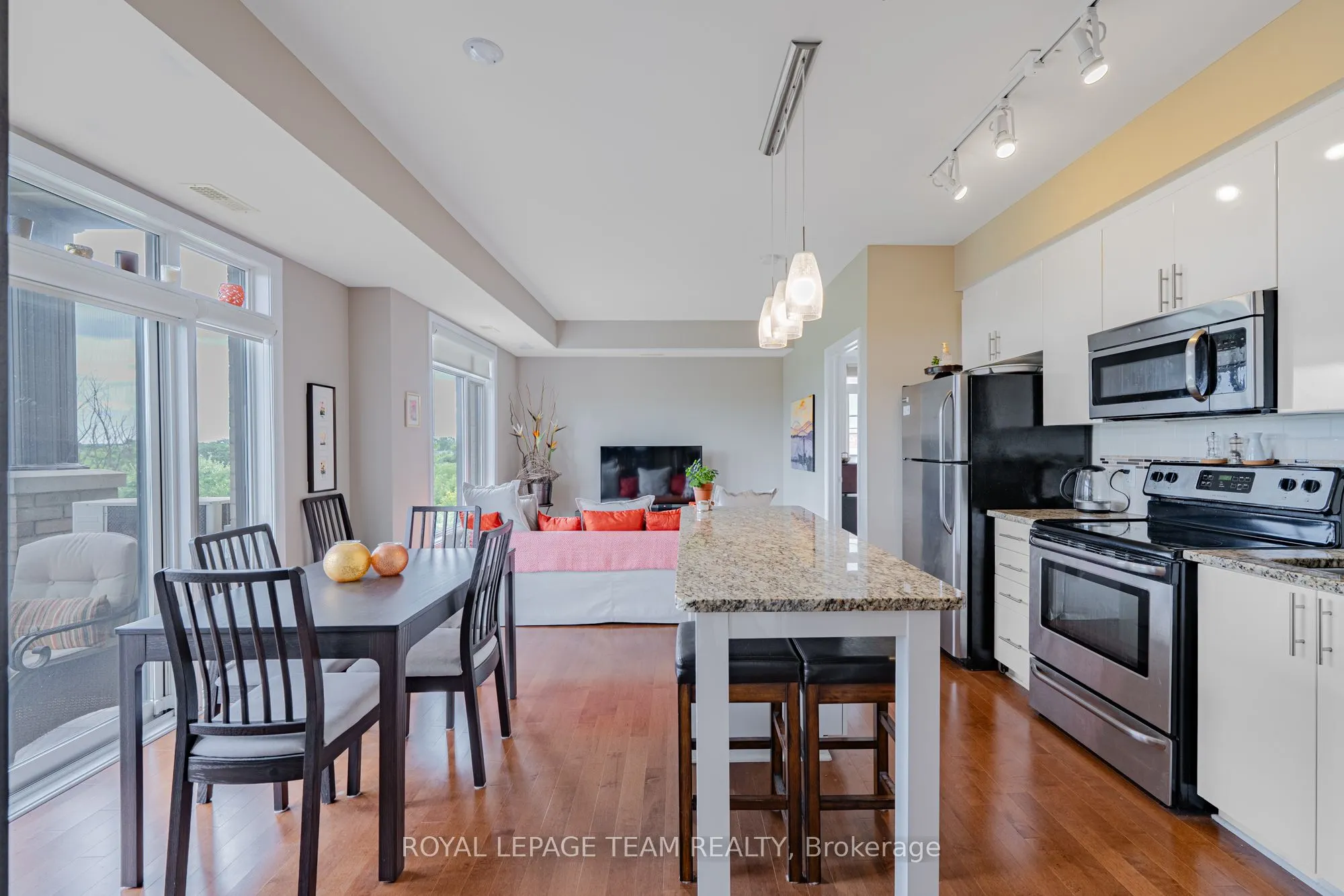 805 Beauparc Private, #304
