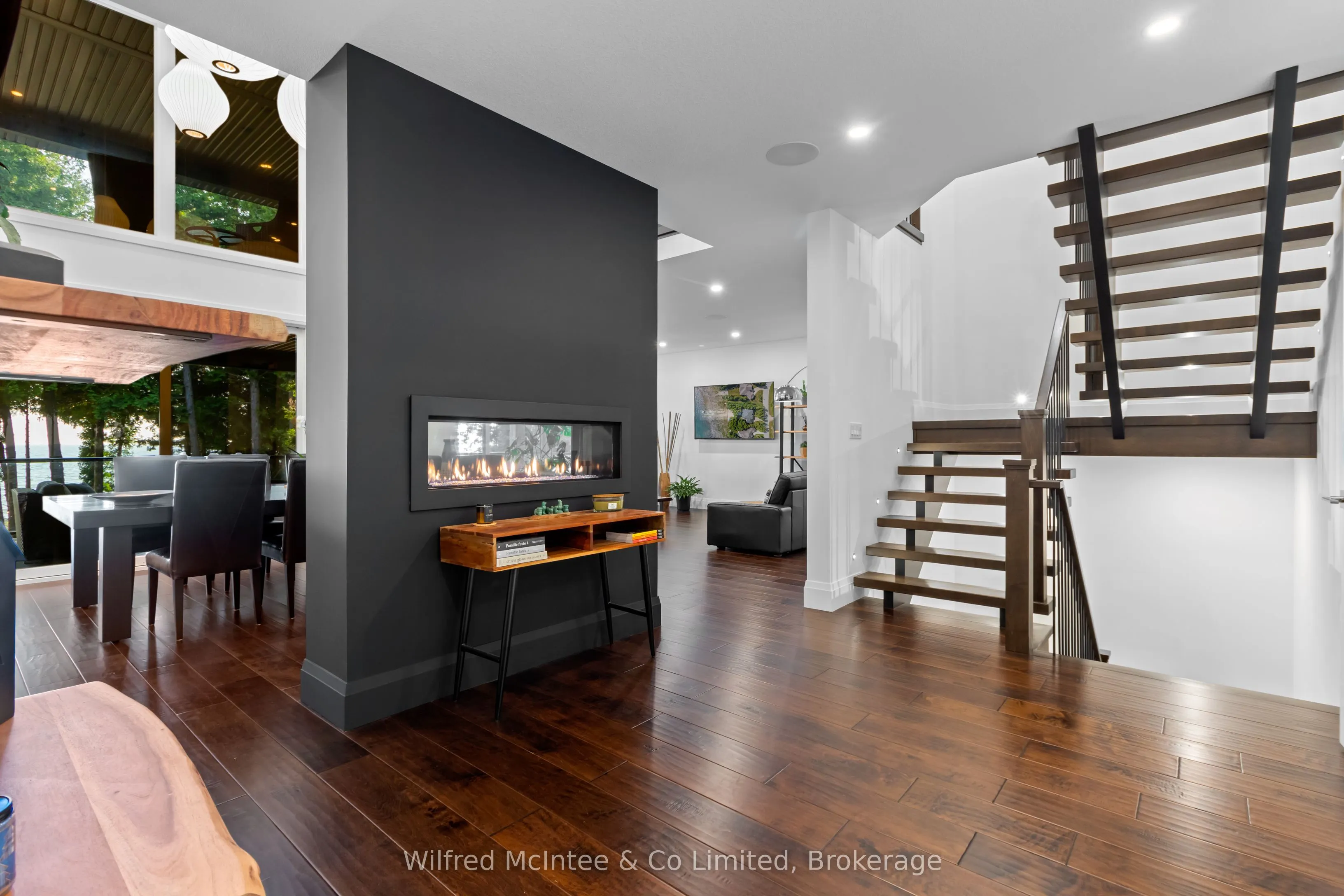 159 Upper Lorne Beach Road