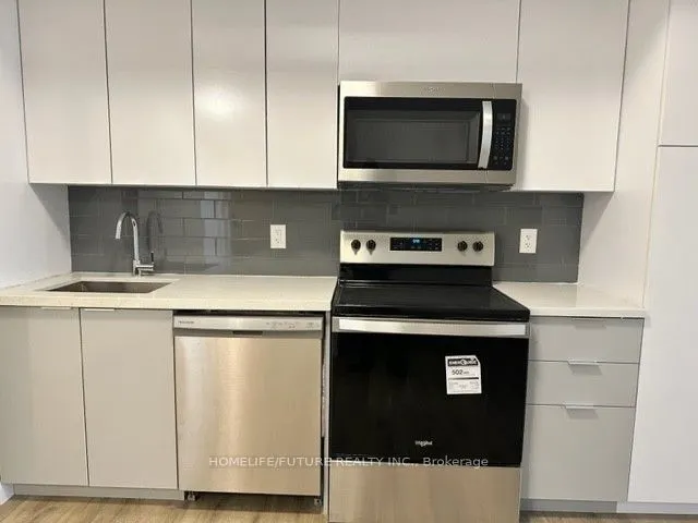 7 Erie Avenue, #505
