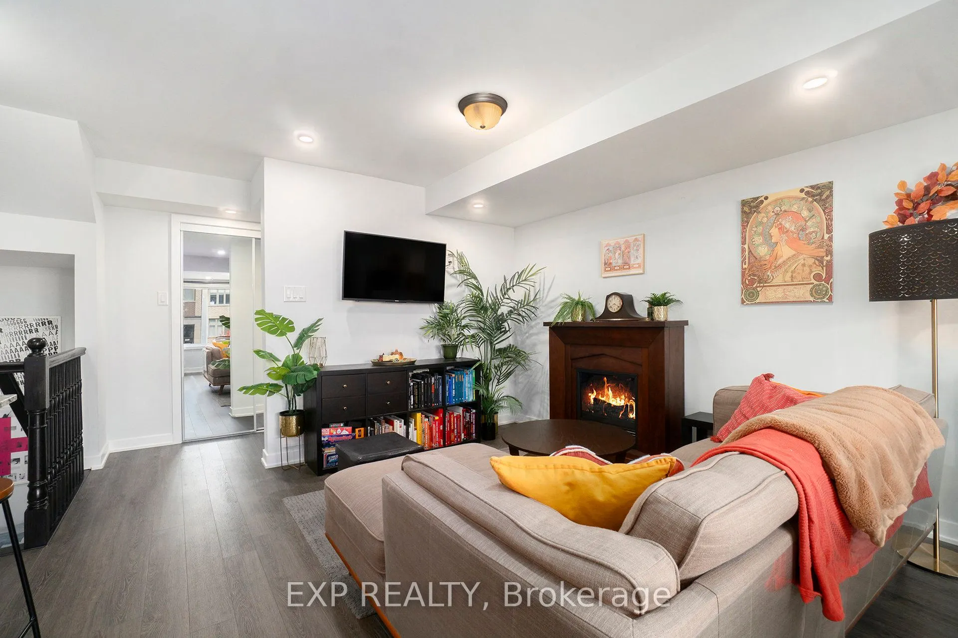 770 Mikinak Road, #64