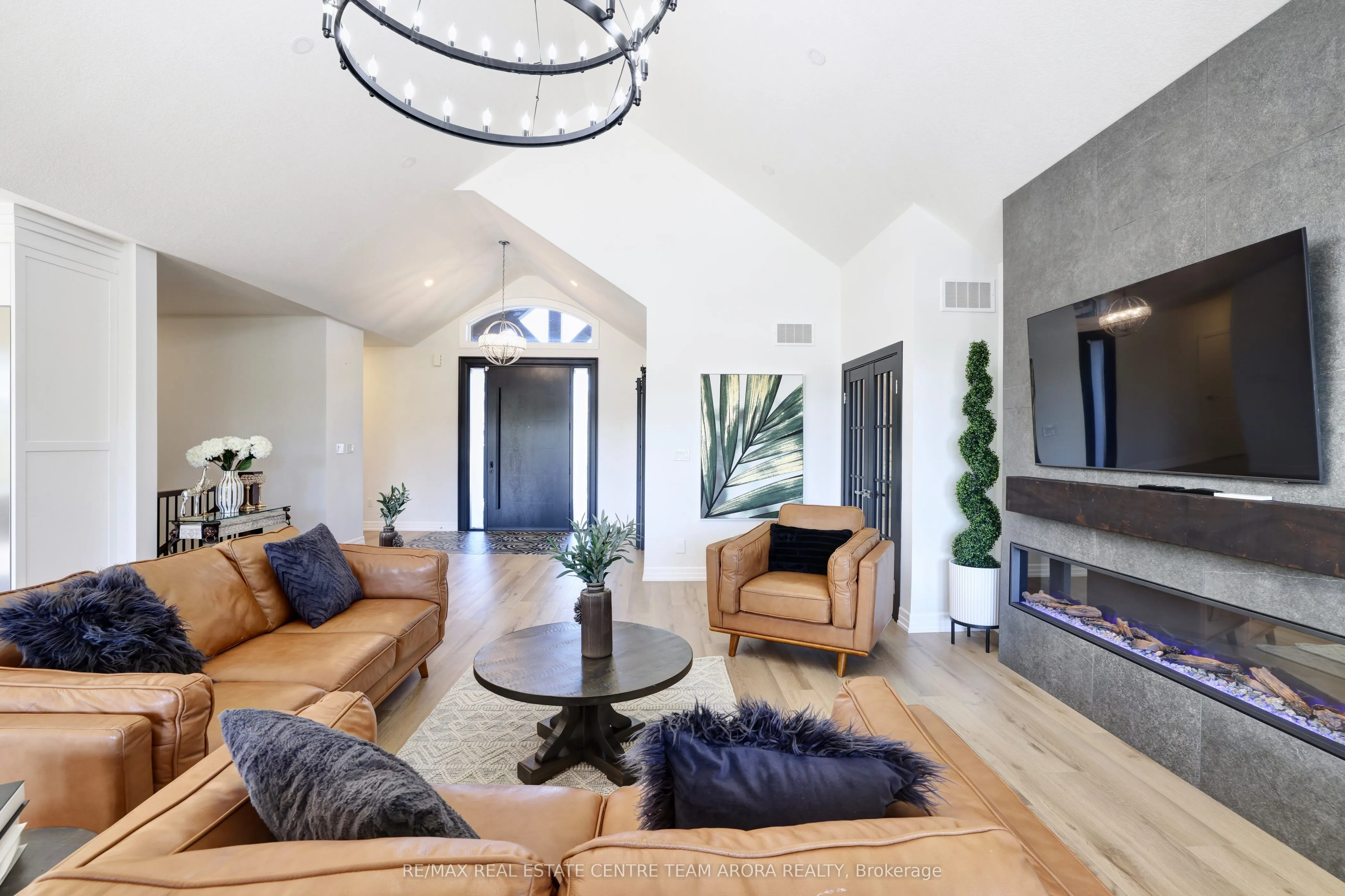 23 Whitcombe Way