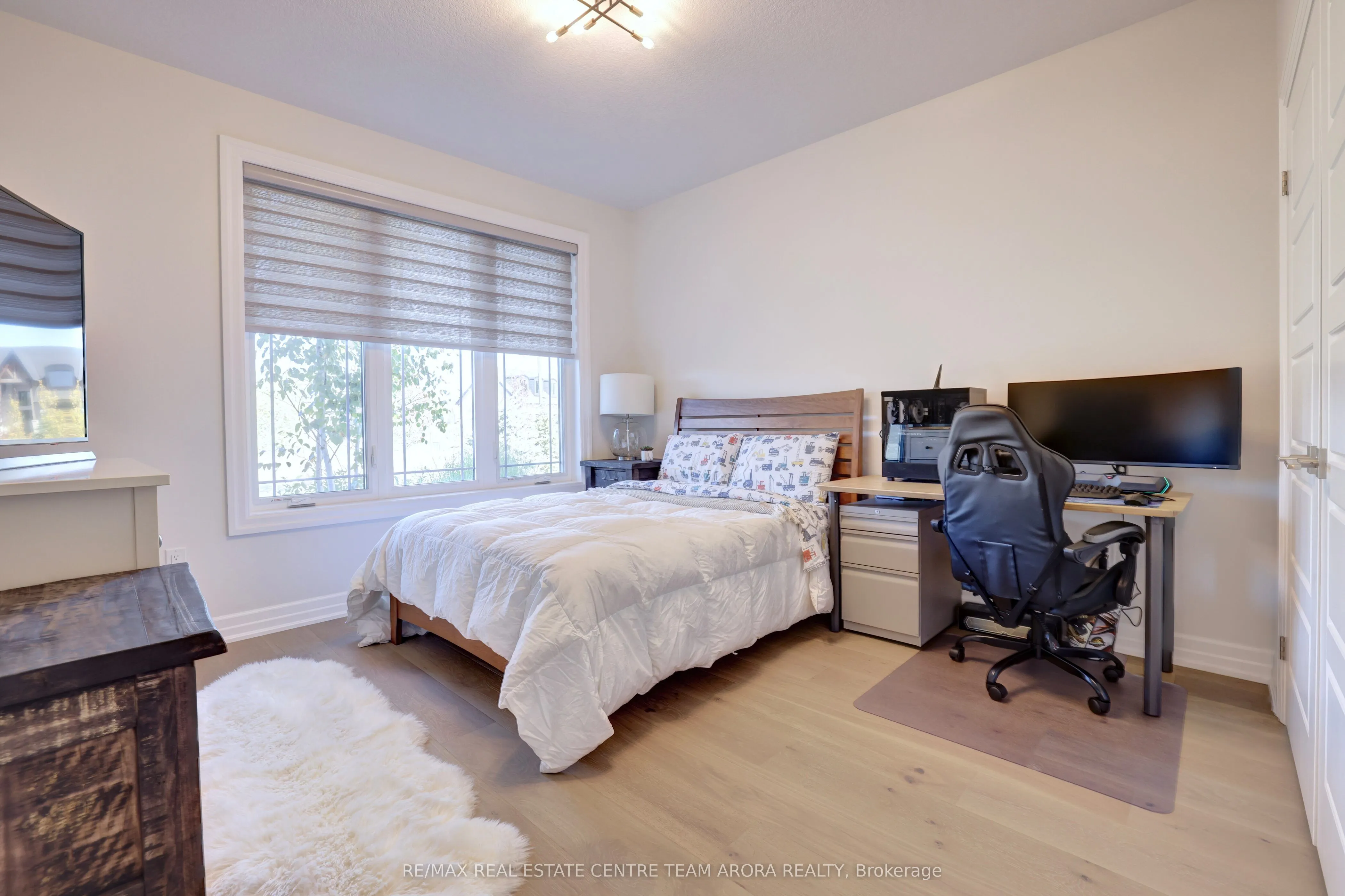23 Whitcombe Way