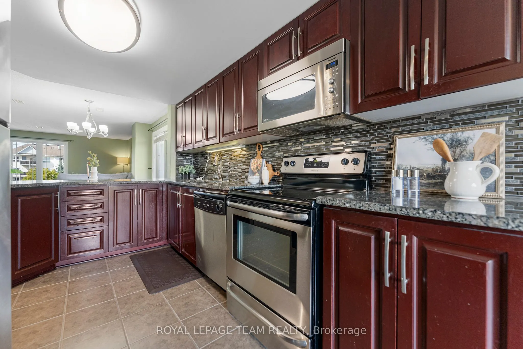 368 Crownridge Drive