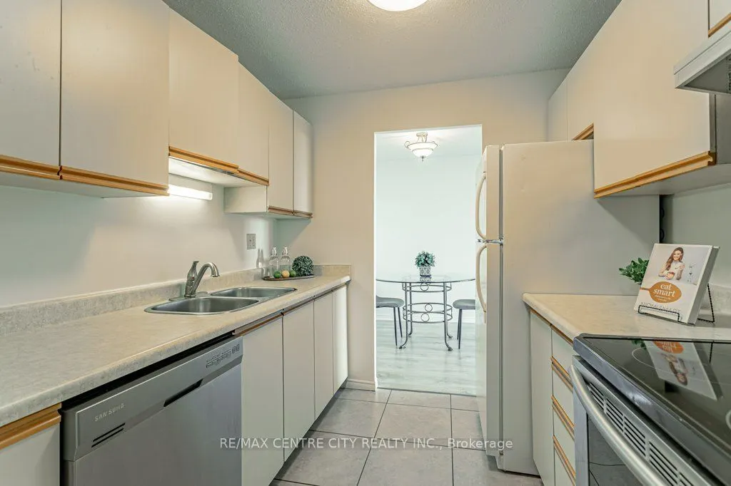 45 Pond Mills Road, #915
