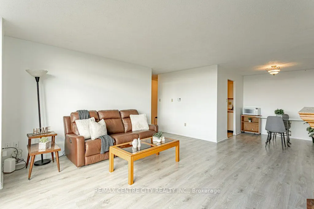 45 Pond Mills Road, #915