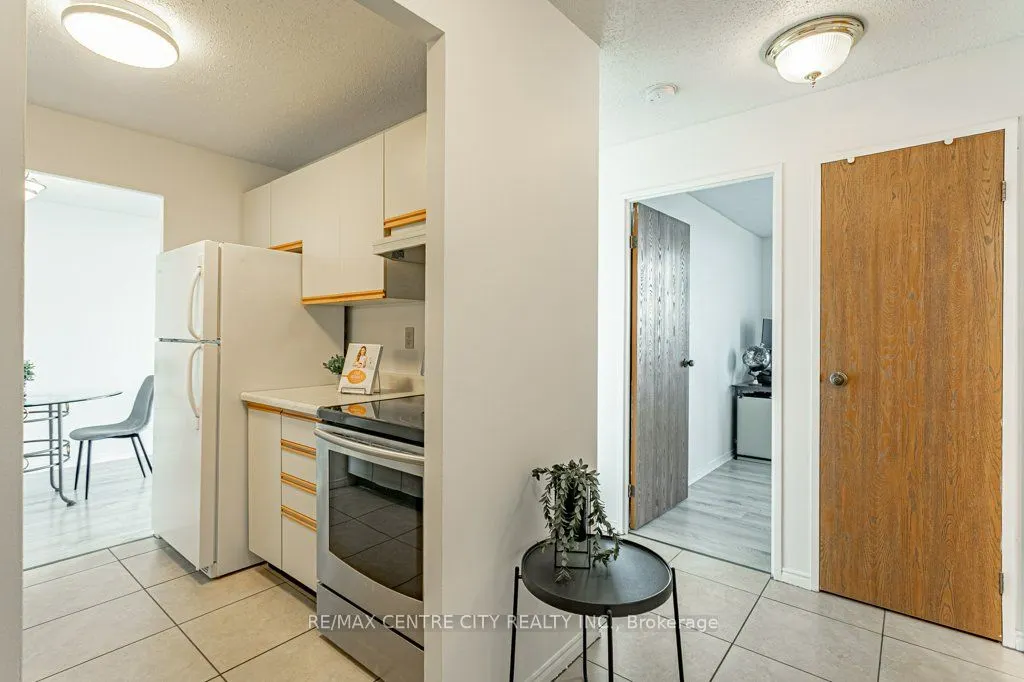 45 Pond Mills Road, #915