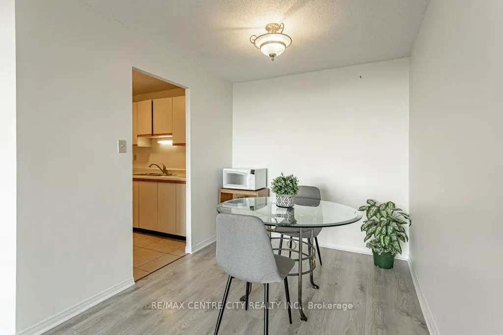 45 Pond Mills Road, #915