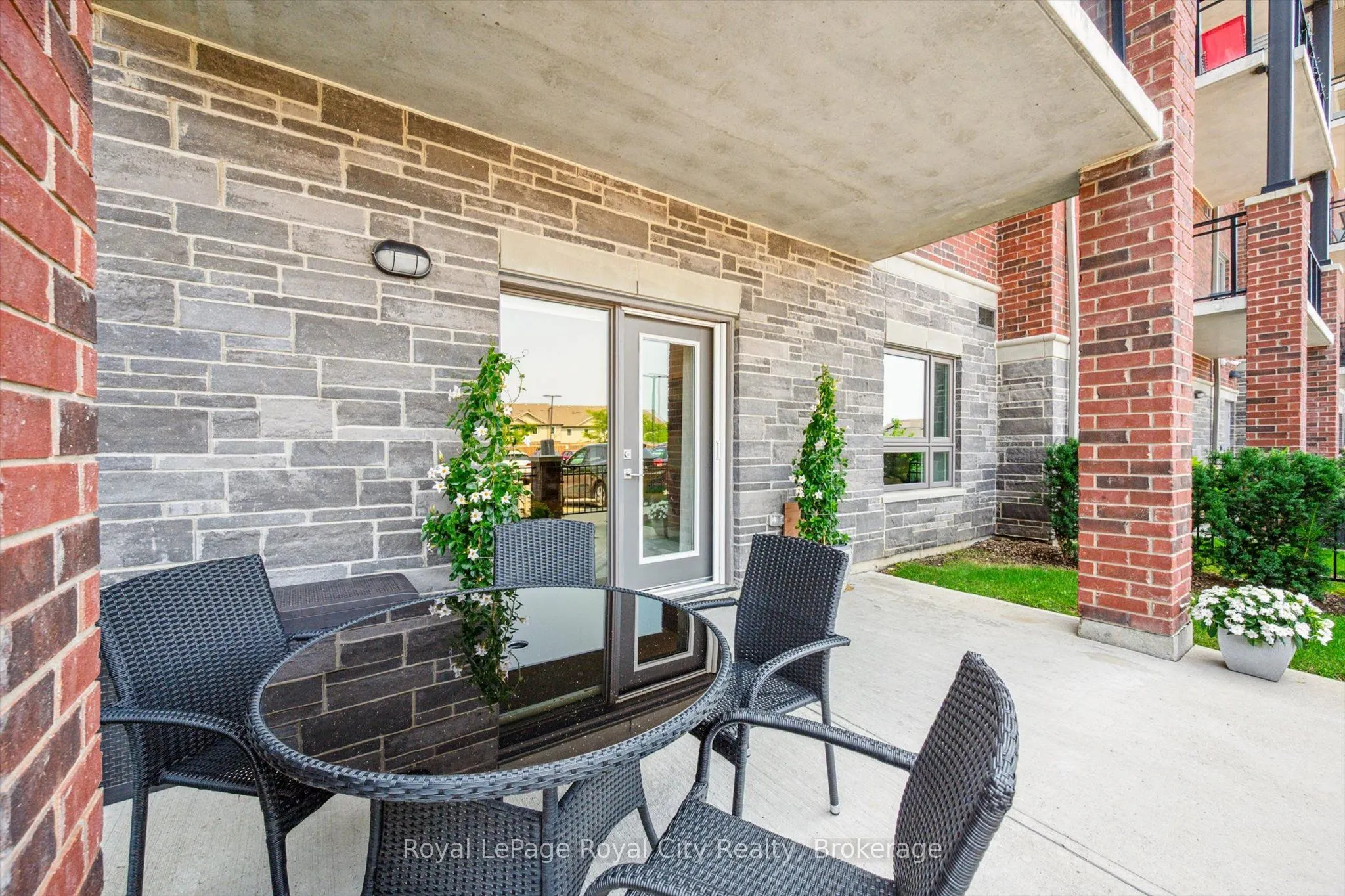 35 Kingsbury Square, #121