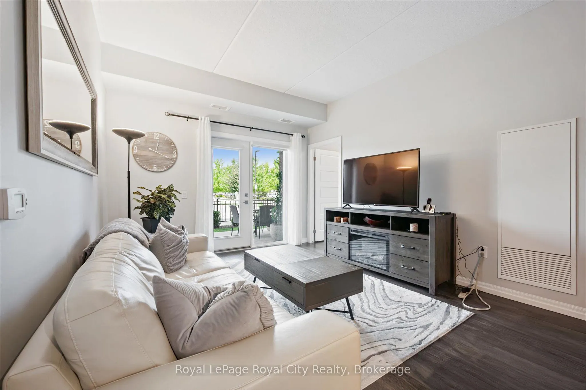 35 Kingsbury Square, #121