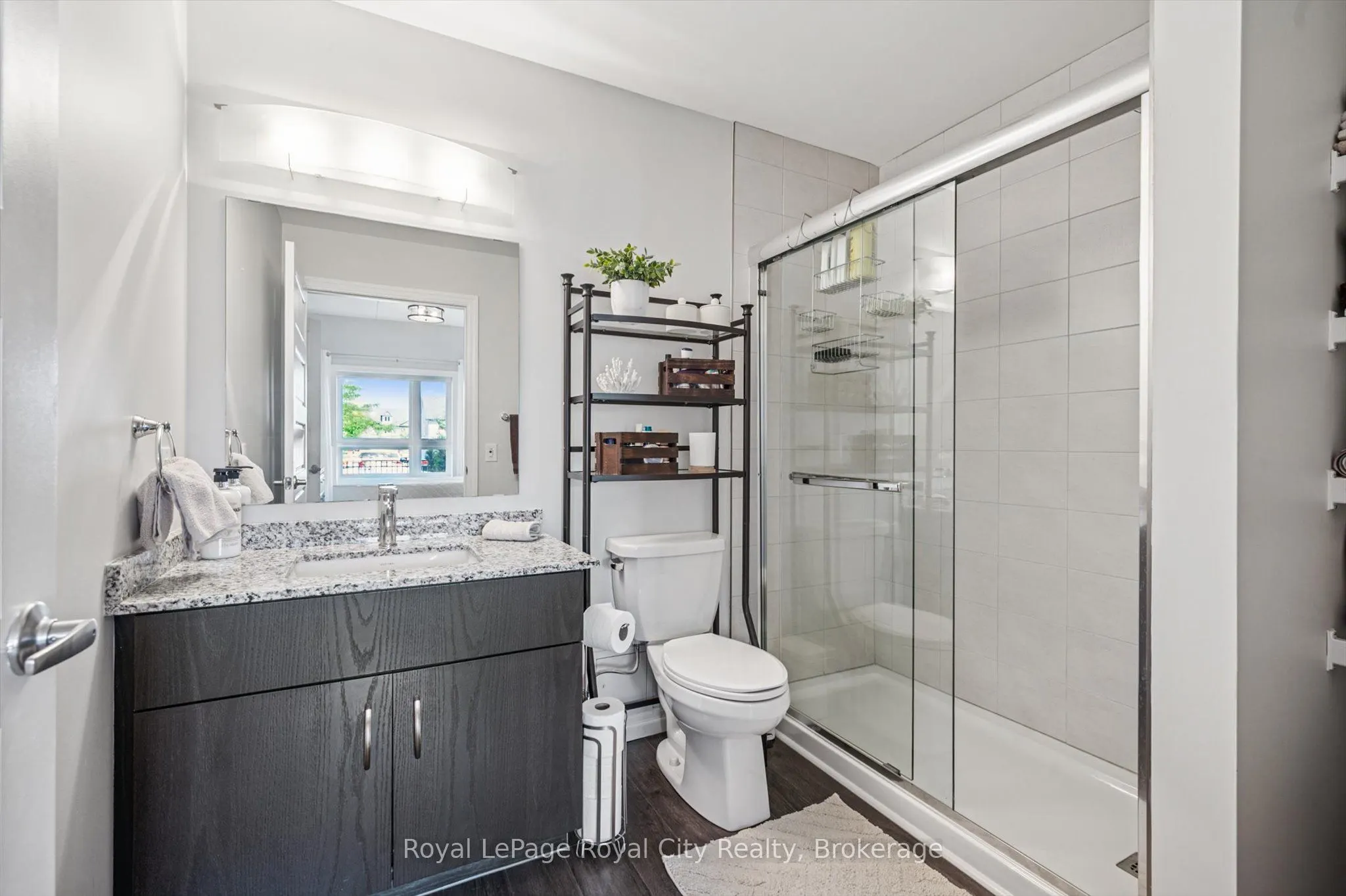 35 Kingsbury Square, #121