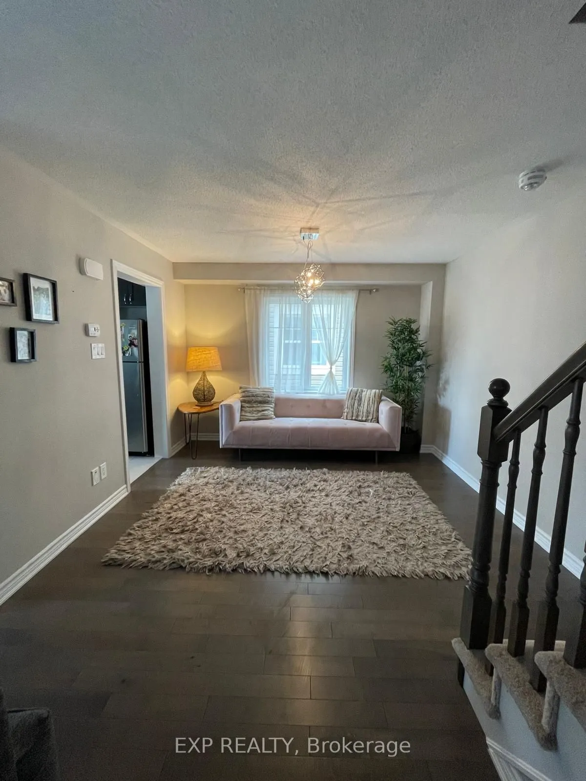 916 Fameflower Street