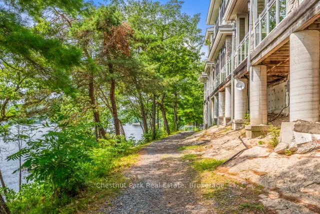 1869 Muskoka Road 118 Highway W, #B#206