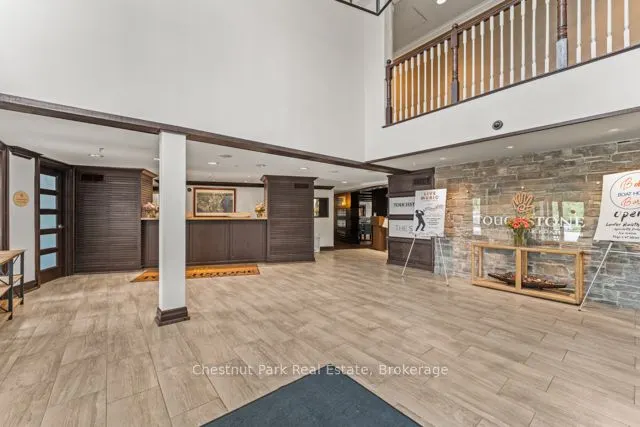 1869 Muskoka Road 118 Highway W, #B#206