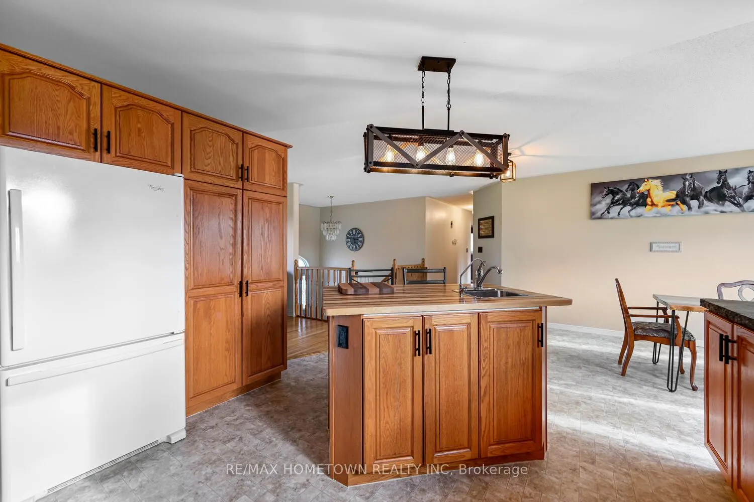 9482 County Rd 7 Road