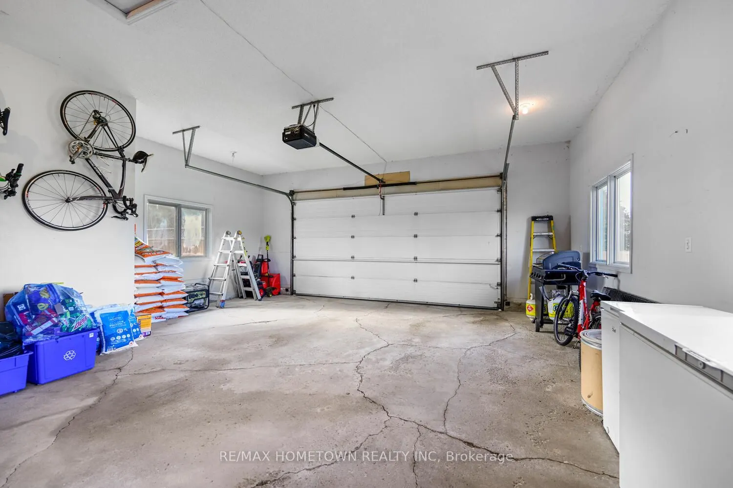 9482 County Rd 7 Road