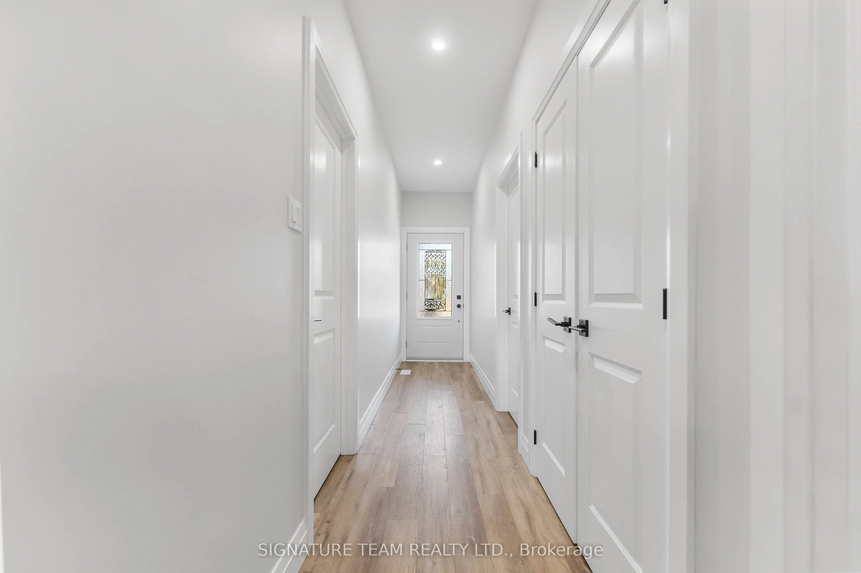 311 Forestview Crescent