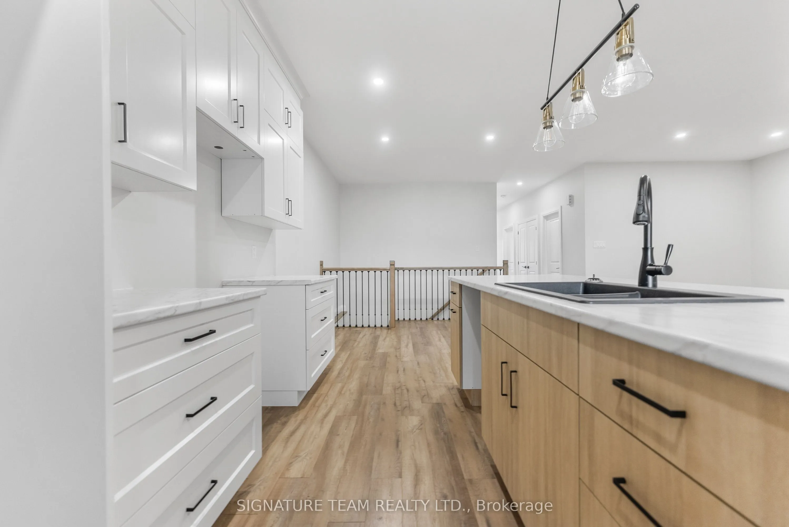 311 Forestview Crescent