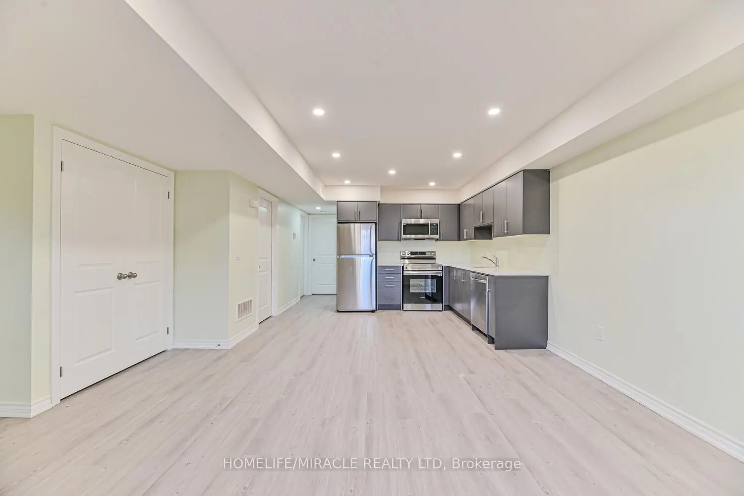 289 Chapel Hill Drive, #49