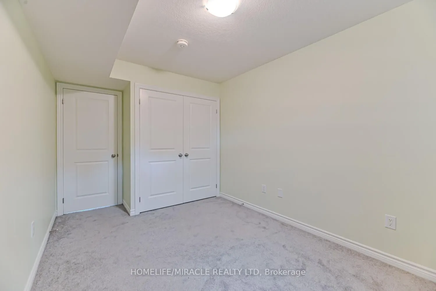 289 Chapel Hill Drive, #49