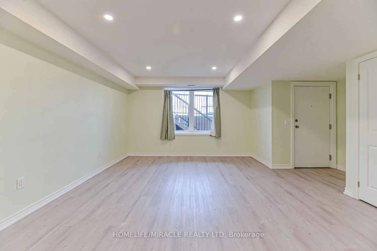 289 Chapel Hill Drive, #49