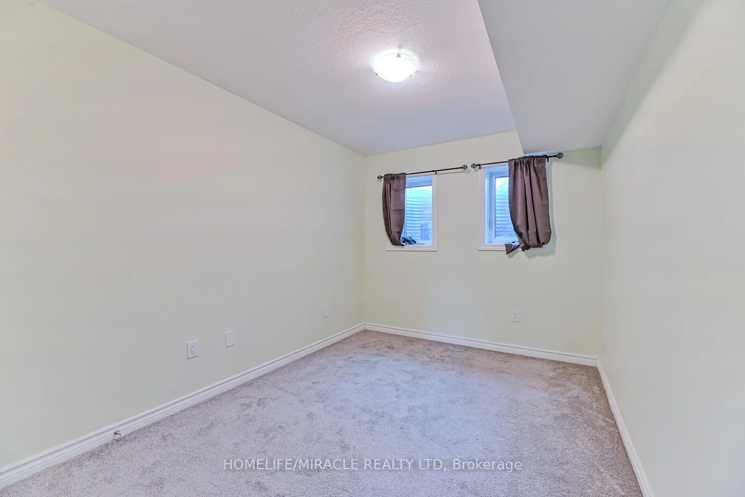 289 Chapel Hill Drive, #49