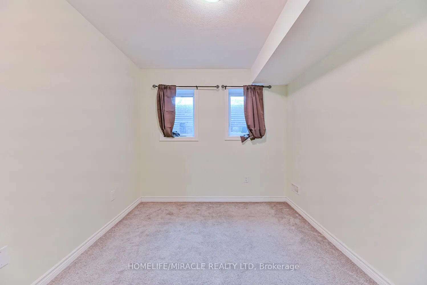 289 Chapel Hill Drive, #49