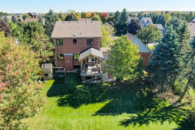18 Mccullogh Drive